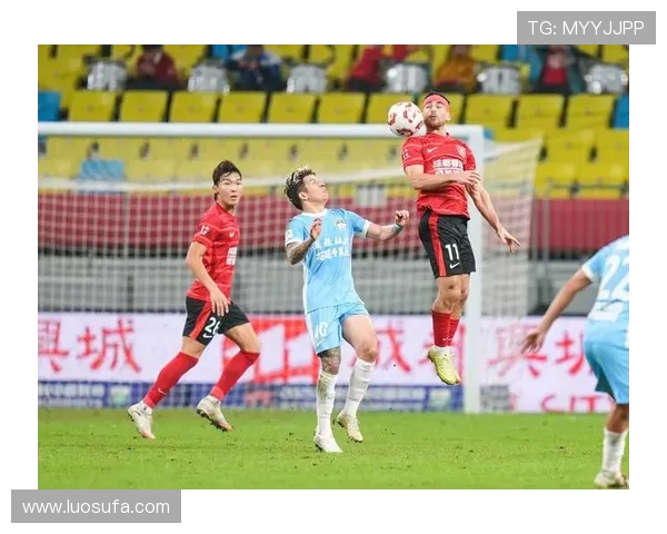 成都足球队的战术风格与比赛节奏深度解析