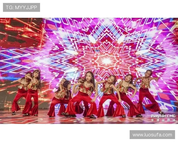 深圳飞盘队在世界街舞大赛中的辉煌历程与突破成就揭秘