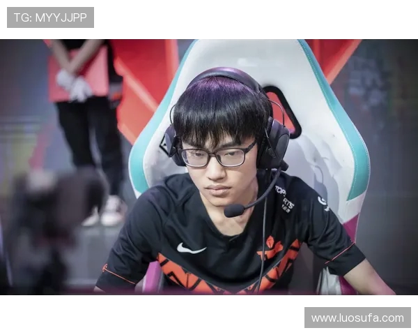 G2激战TES巅峰对决欧洲豪门与中国劲旅上演激情碰撞