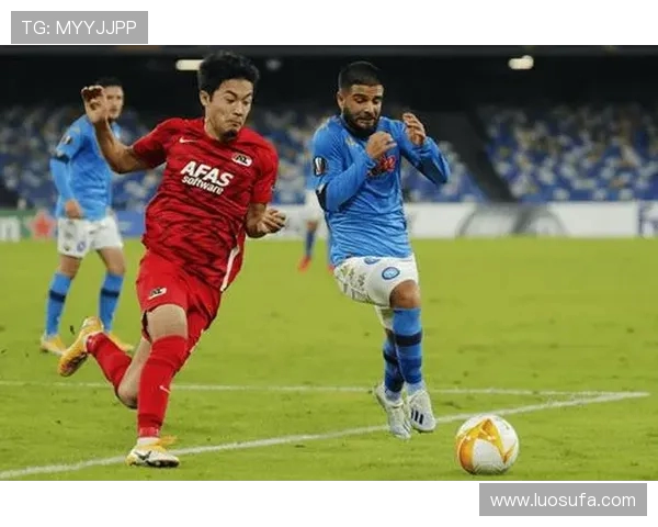 夏普尔与埃拉特的激烈对决揭示了足球战术的博弈与球队实力的较量