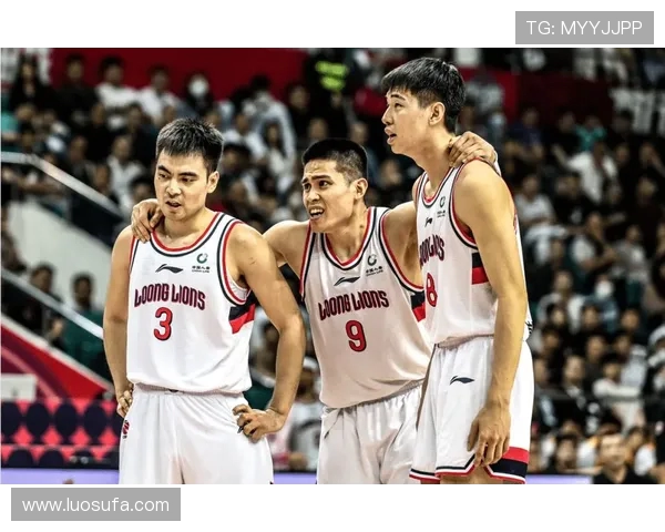 广州龙狮迎战华盛顿奇才全力争胜展现篮球魅力与团队精神